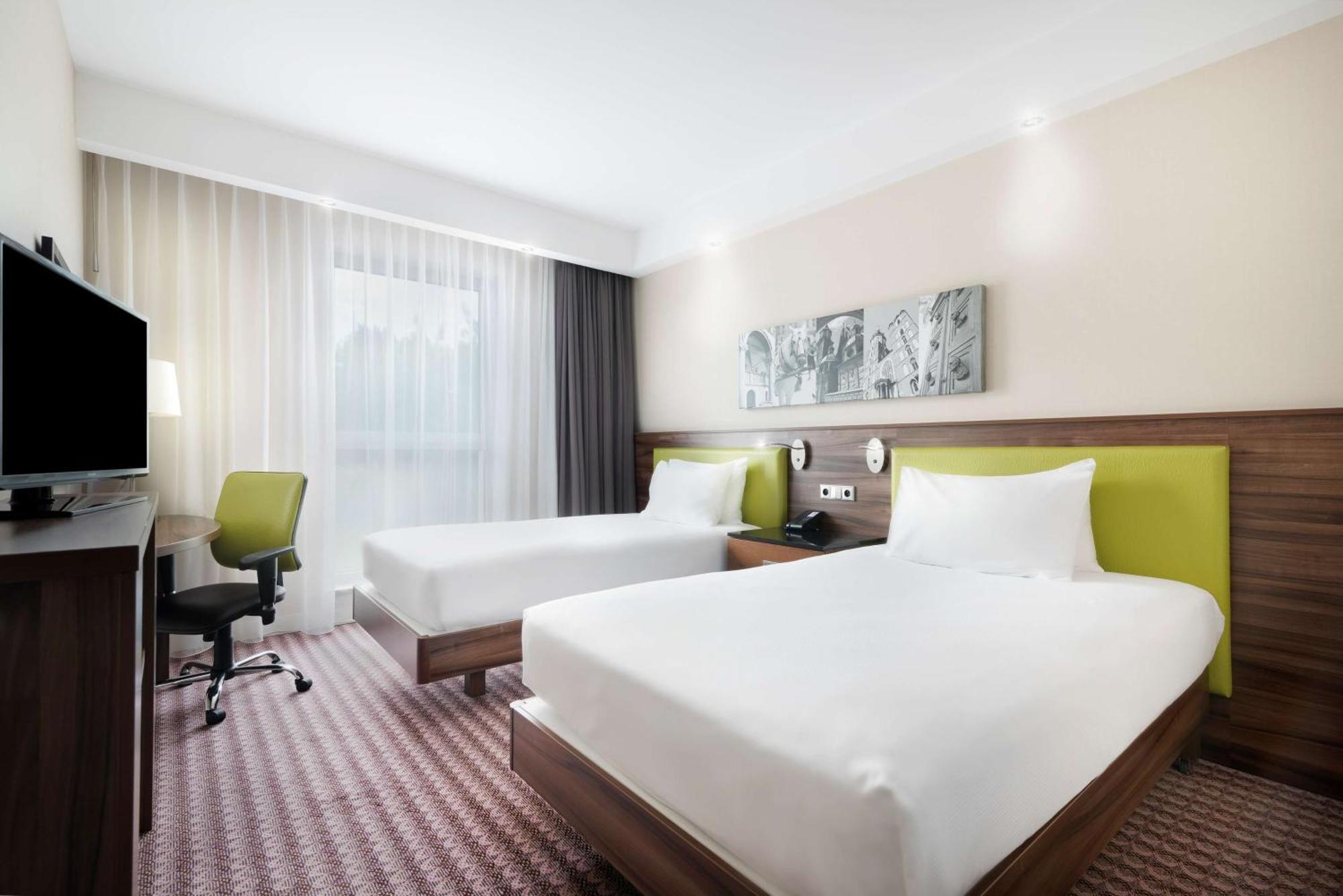 Hotel Hampton By Hilton